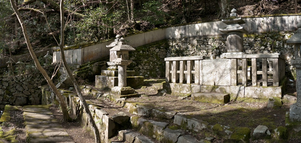 Mausoleum of the Ii Clan